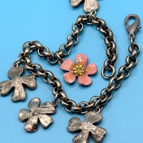 Ben Amun Multicolor Flowers Set - Picture 4 of 9